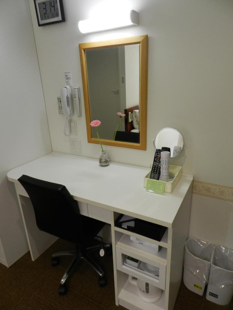 Hotel Check In Shijokarasuma Kyōto Exterior foto